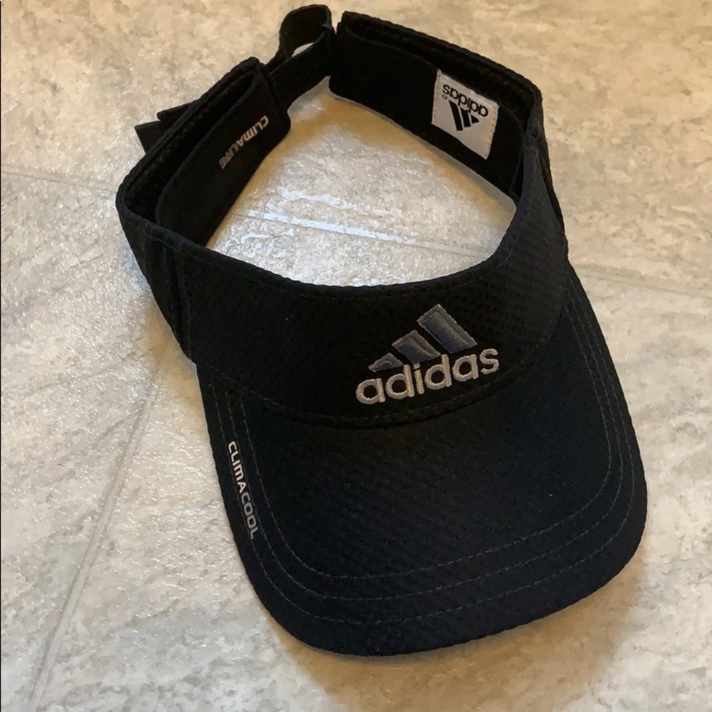 Adidas visor